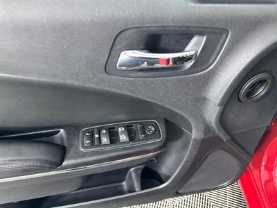 2012 Dodge Charger SE