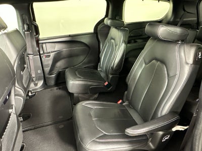 2020 Chrysler Pacifica Launch Edition