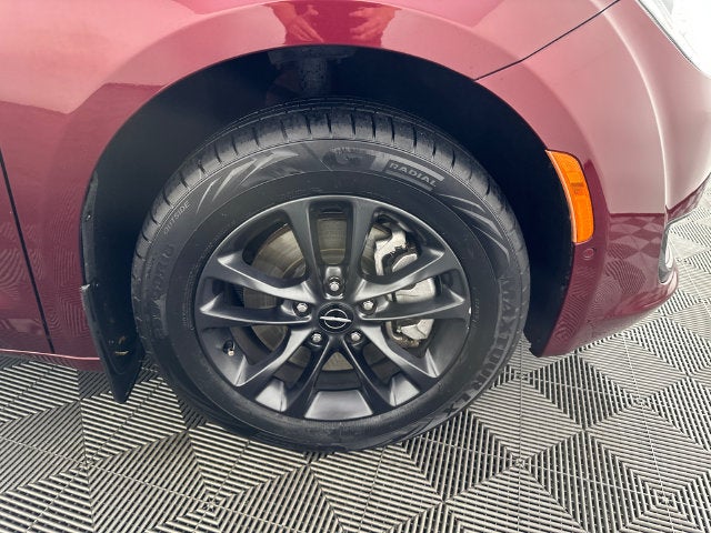 2020 Chrysler Pacifica Launch Edition