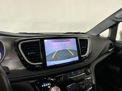 2021 Chrysler Pacifica Touring