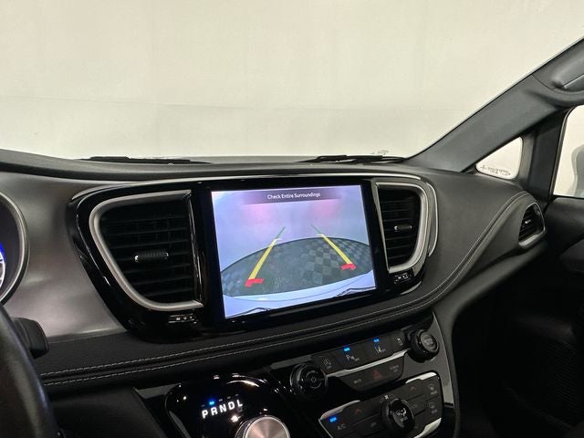 2021 Chrysler Pacifica Touring