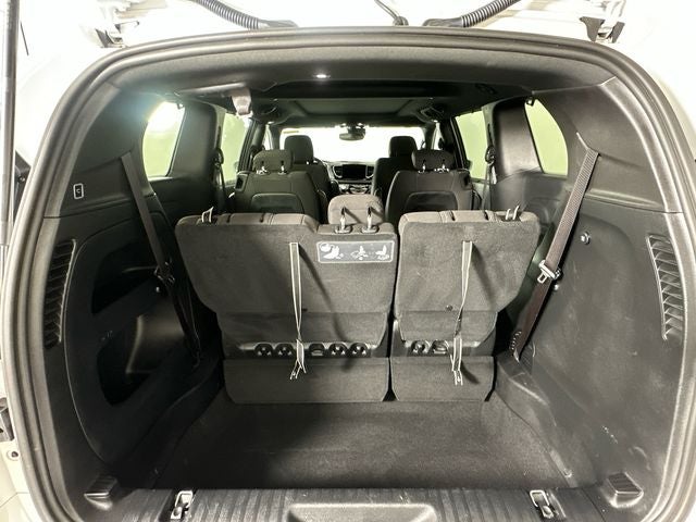 2021 Chrysler Pacifica Touring