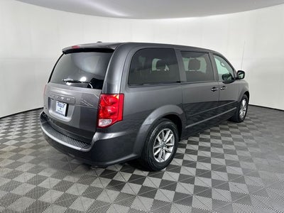 2017 Dodge Grand Caravan SE