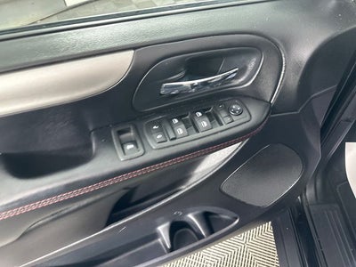 2014 Dodge Grand Caravan R/T