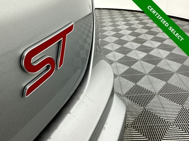 2020 Ford Edge ST