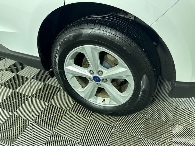 2017 Ford Edge SE
