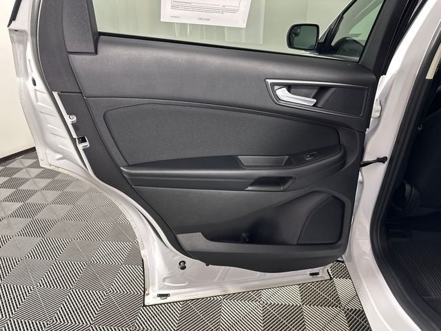 2017 Ford Edge SE