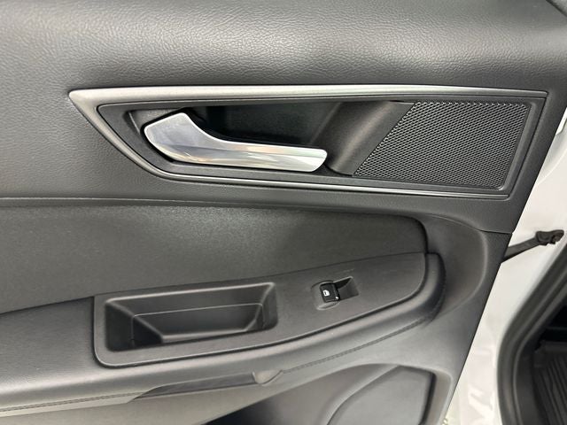 2017 Ford Edge SE