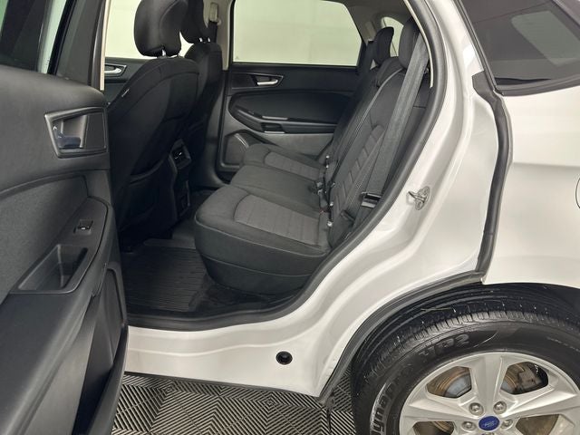 2017 Ford Edge SE