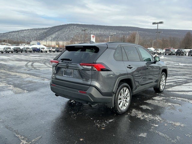 2025 Toyota RAV4 XLE Premium