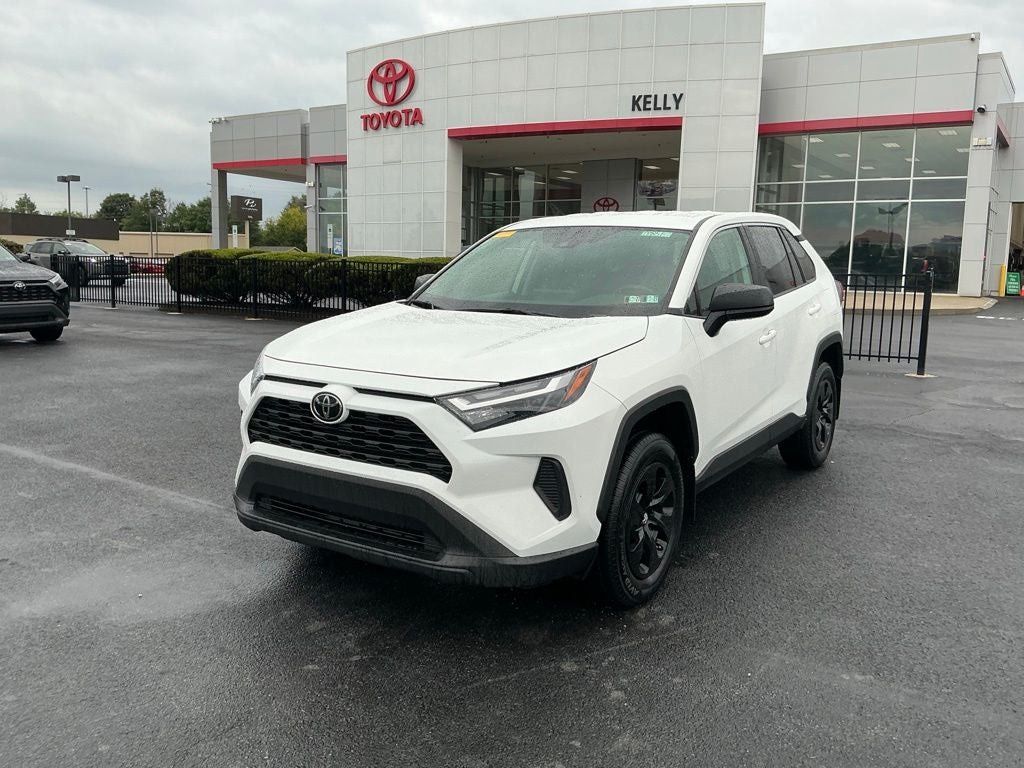 2023 Toyota RAV4 LE