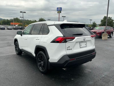2023 Toyota RAV4 LE