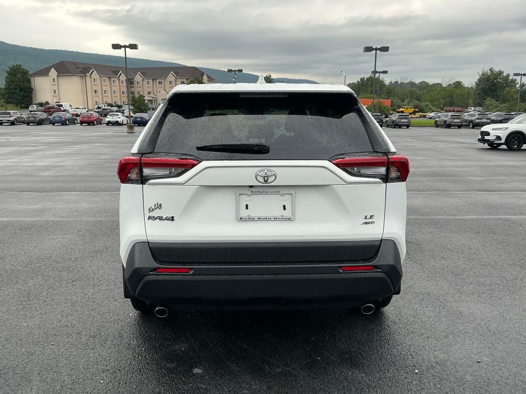 2023 Toyota RAV4 LE