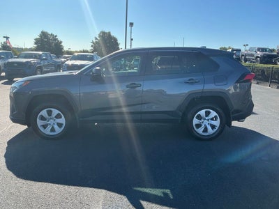 2023 Toyota RAV4 LE
