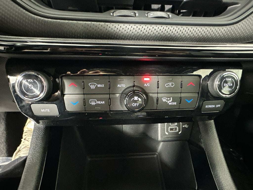 2023 Jeep Compass Altitude