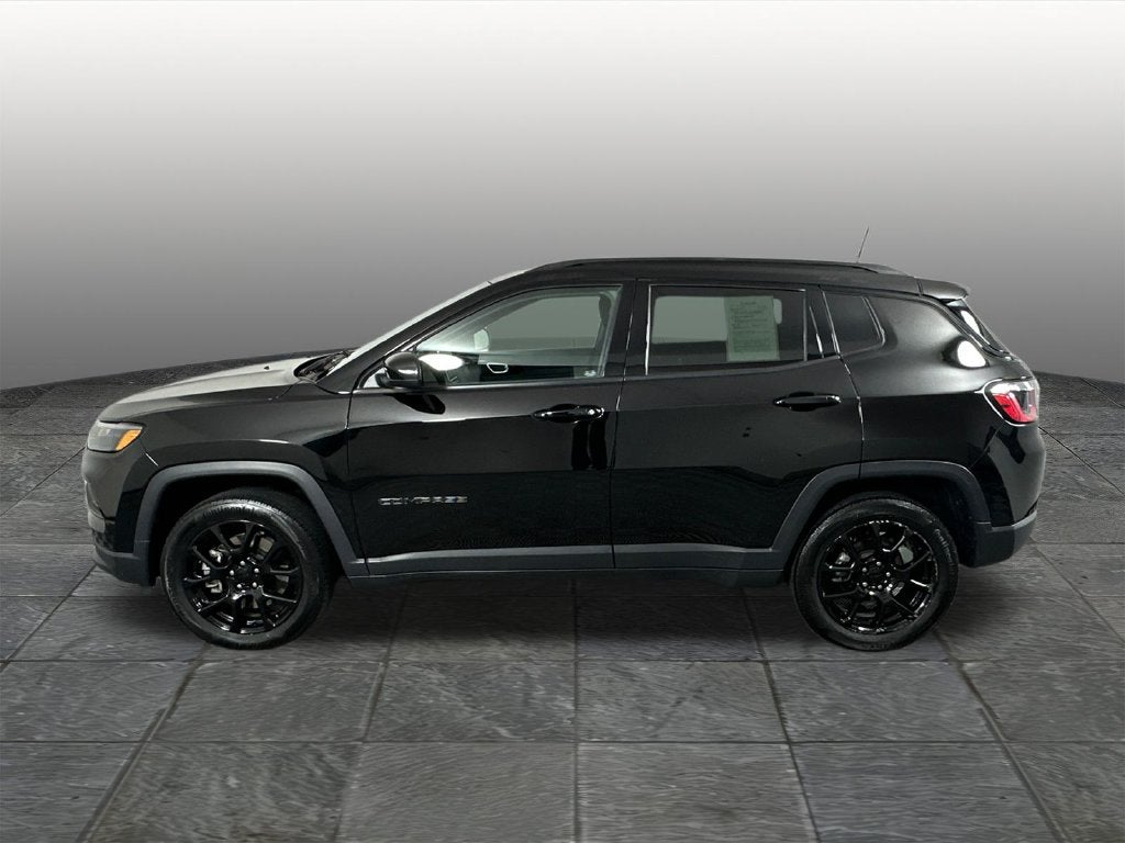 2023 Jeep Compass Altitude