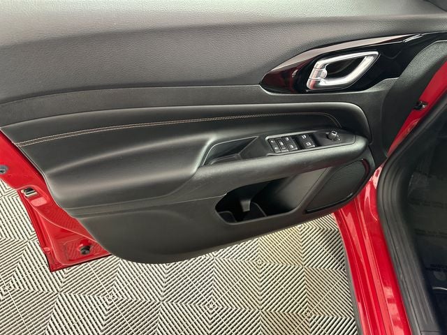 2022 Jeep Compass (RED) Edition