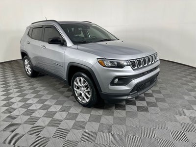 2023 Jeep Compass Latitude Lux