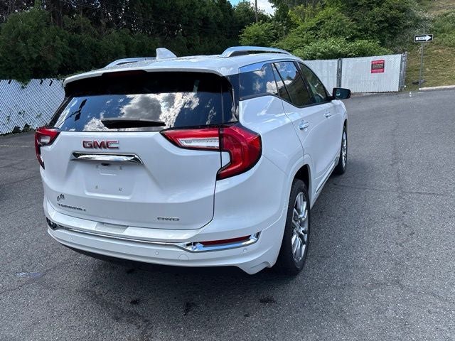 2023 GMC Terrain Denali