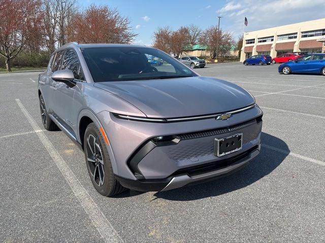 2025 Chevrolet Equinox EV LT