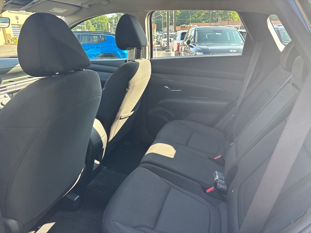 2025 Hyundai TUCSON SE