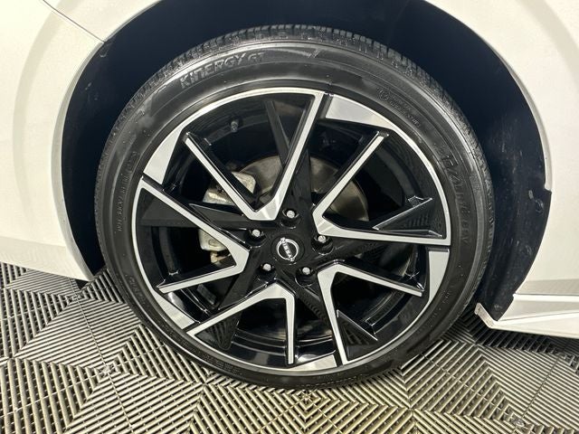 2024 Nissan Sentra SR Premium Package
