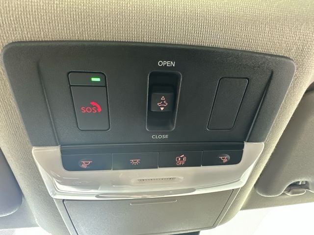 2025 Nissan Sentra SR Premium Package