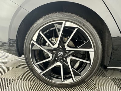 2025 Nissan Sentra SR Premium Package