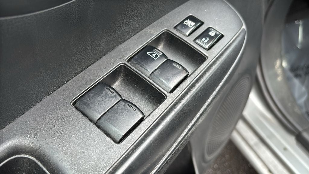 2013 Nissan Versa 1.6 SV