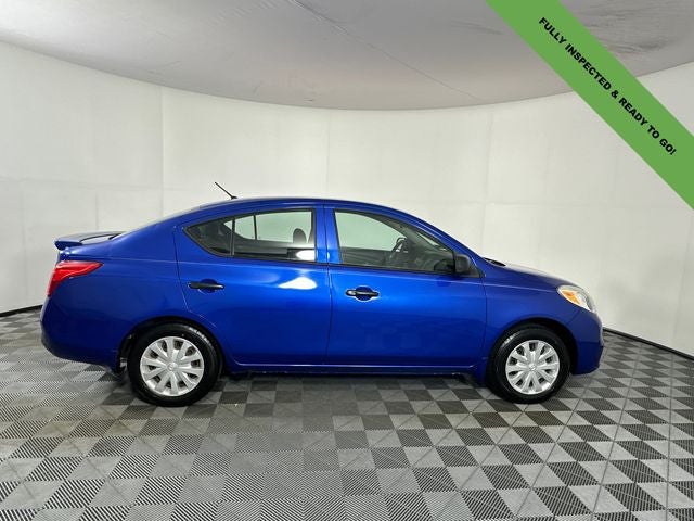 2014 Nissan Versa 1.6 S Plus
