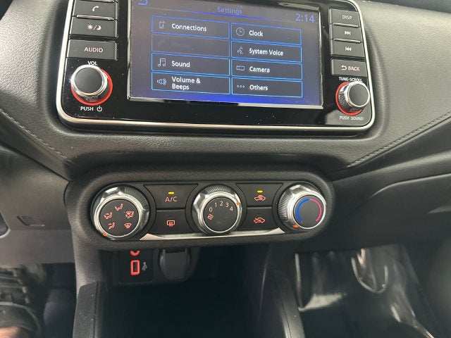 2024 Nissan Versa 1.6 S Plus Package