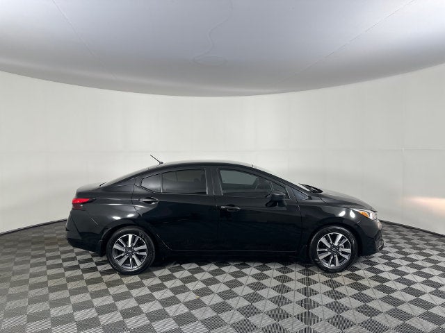 2024 Nissan Versa 1.6 S Plus Package