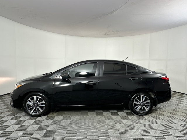 2024 Nissan Versa 1.6 S Plus Package