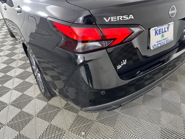 2024 Nissan Versa 1.6 S Plus Package
