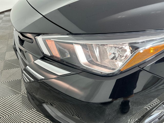 2024 Nissan Versa 1.6 S Plus Package