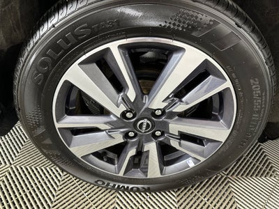 2024 Nissan Versa 1.6 S Plus Package