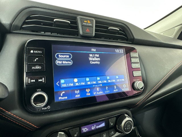 2024 Nissan Versa 1.6 SR