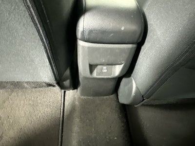 2024 Nissan Versa 1.6 SR