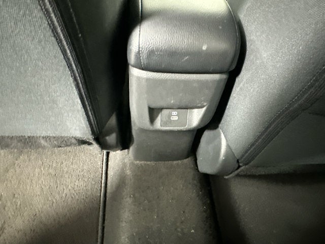 2024 Nissan Versa 1.6 SR