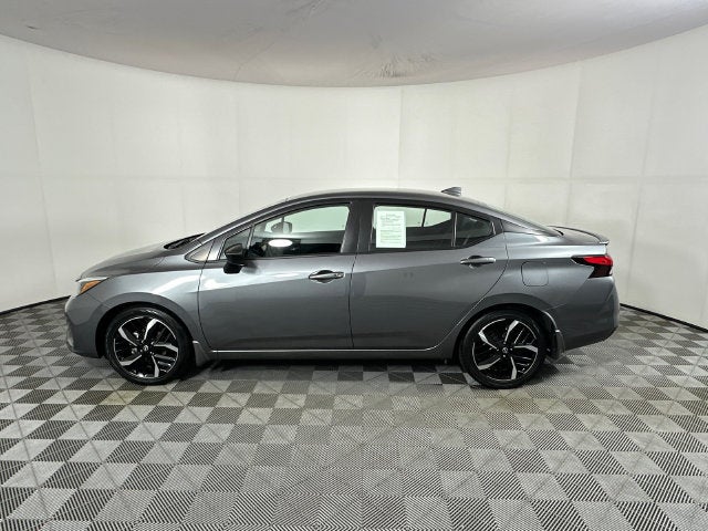 2024 Nissan Versa 1.6 SR
