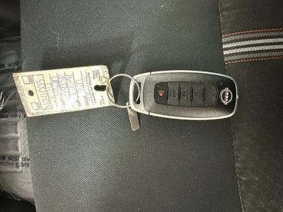 2024 Nissan Versa 1.6 SR