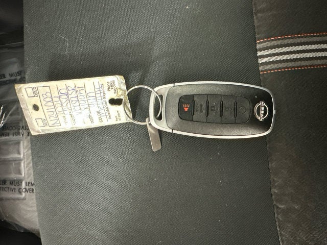 2024 Nissan Versa 1.6 SR