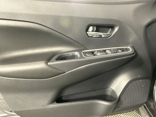 2024 Nissan Versa 1.6 SR