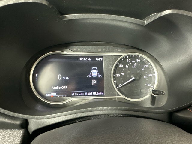 2024 Nissan Versa 1.6 SR