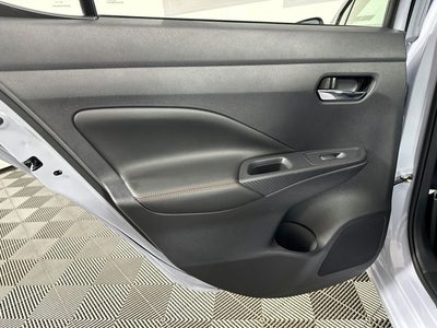 2025 Nissan Versa 1.6 SR