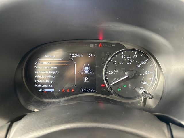 2023 Nissan Kicks SR Premium Package