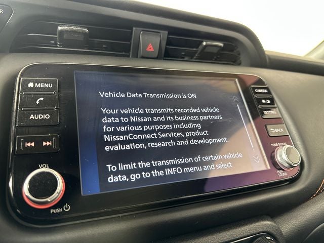 2023 Nissan Kicks SR Premium Package