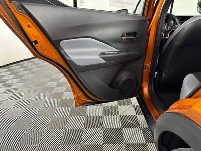 2023 Nissan Kicks SR Premium Package