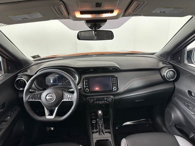 2023 Nissan Kicks SR Premium Package