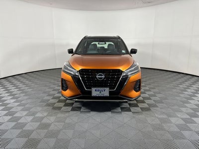 2023 Nissan Kicks SR Premium Package